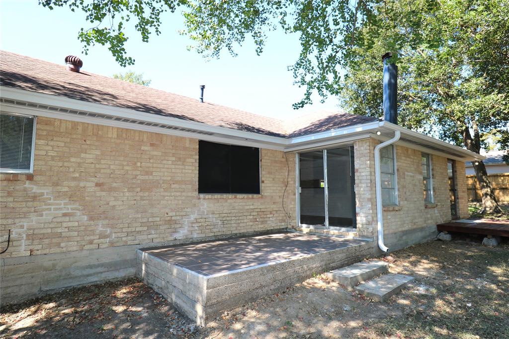 211 N 12th Street, Highlands, Texas image 41