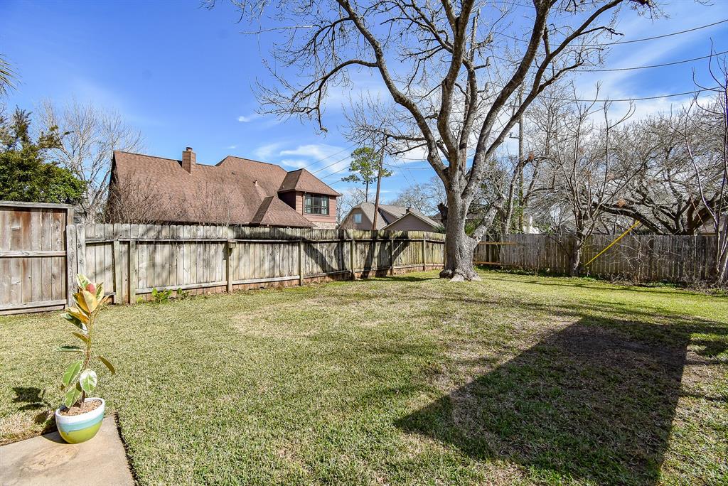 1911 Plantation Drive, Richmond, Texas image 28