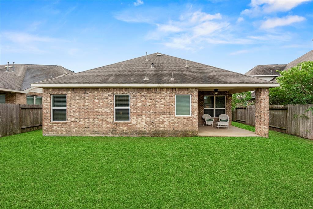 13215 Dover Bluff Drive, Rosharon, Texas image 26