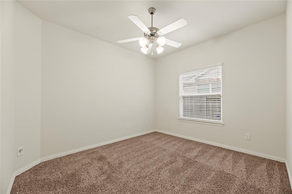 13215 Dover Bluff Drive, Rosharon, Texas image 21