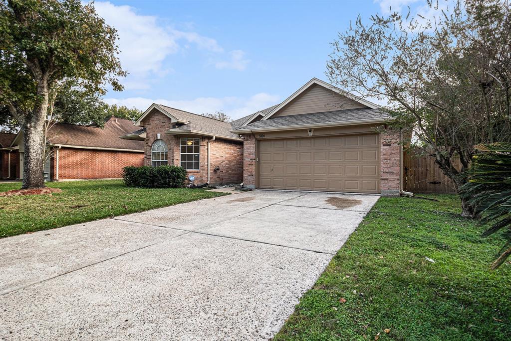 806 Wisdom Drive, Deer Park, Texas image 3