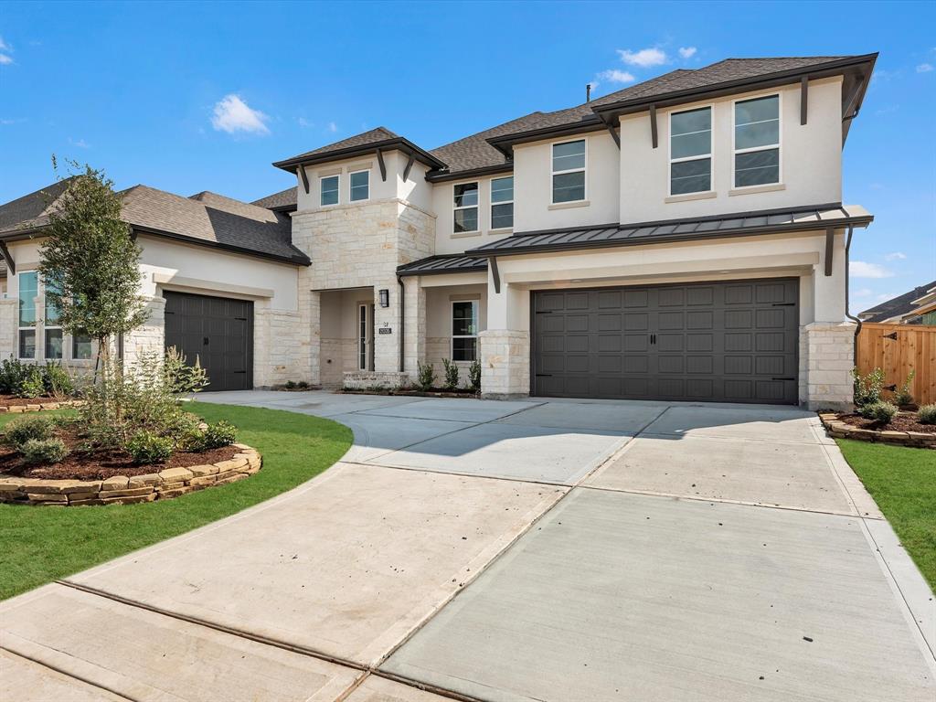 10819 Rosary Pea Lane
