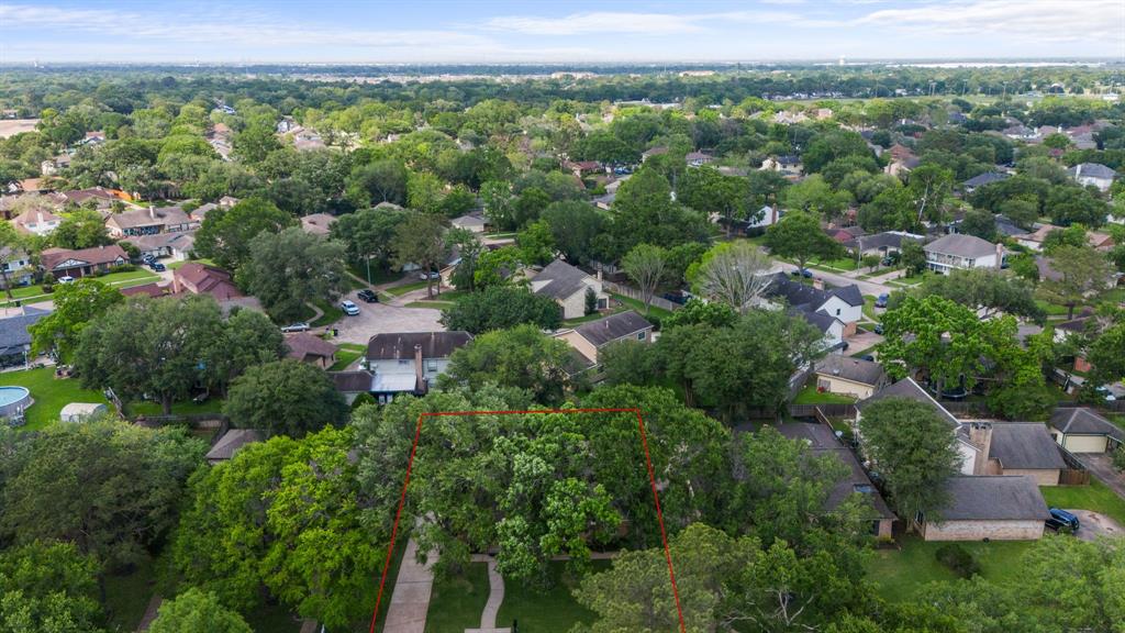 3927 Point Clear Drive, Missouri City, Texas image 39