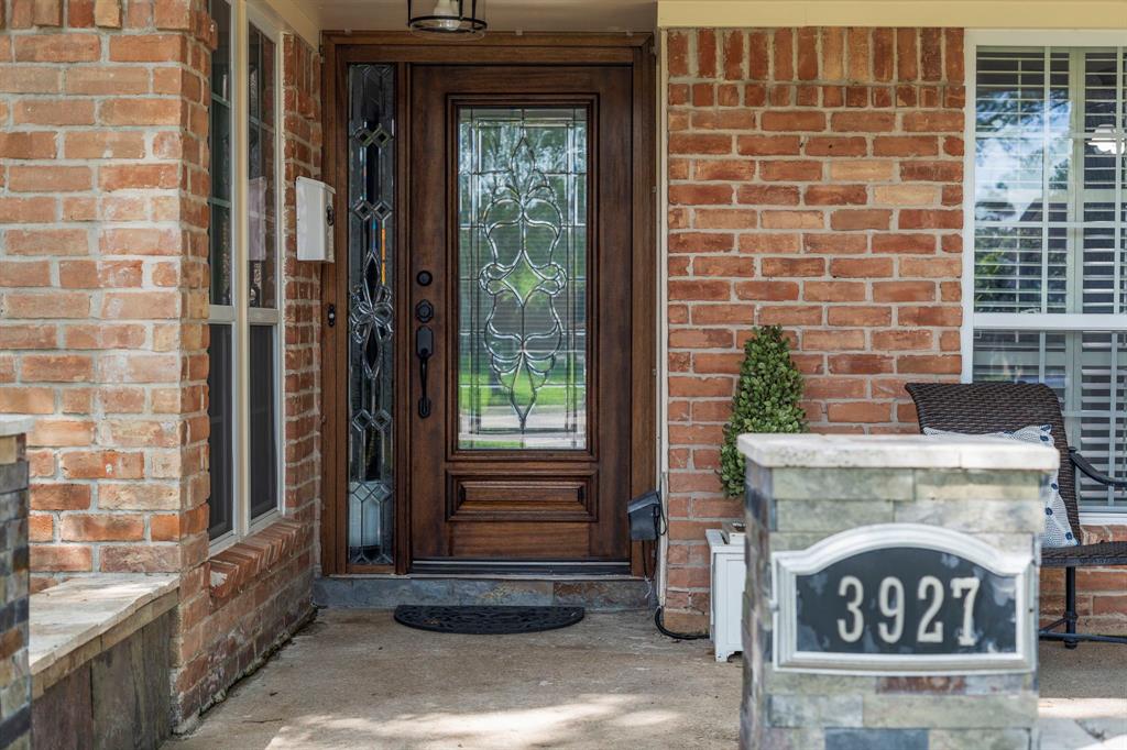 3927 Point Clear Drive, Missouri City, Texas image 7