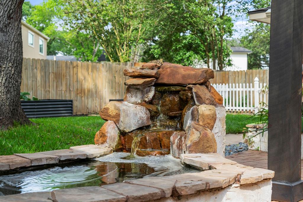 3927 Point Clear Drive, Missouri City, Texas image 47