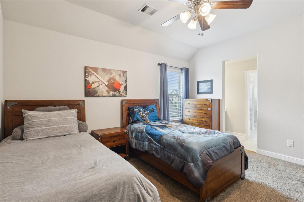 3403 Majestic Pine Lane, Rosenberg, Texas image 36