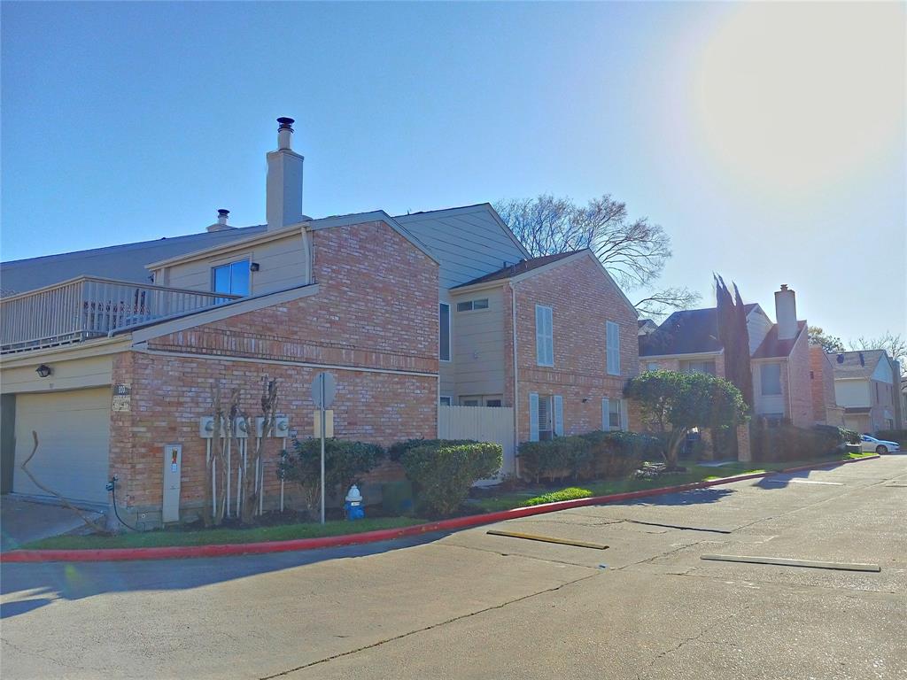 800 Country Place Drive #909, Houston, Texas image 23