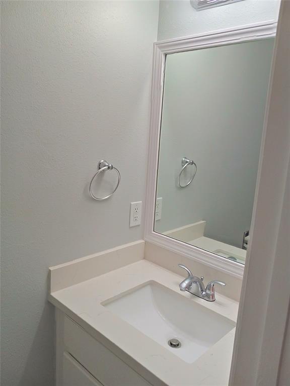 800 Country Place Drive #909, Houston, Texas image 19