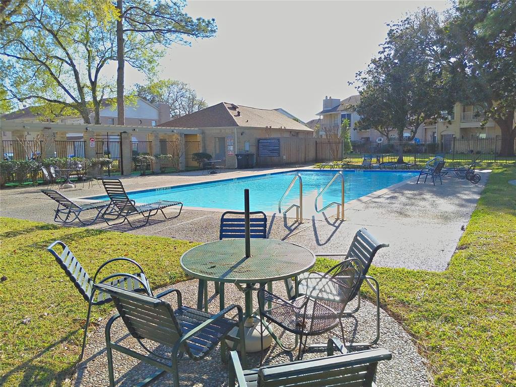 800 Country Place Drive #909, Houston, Texas image 26