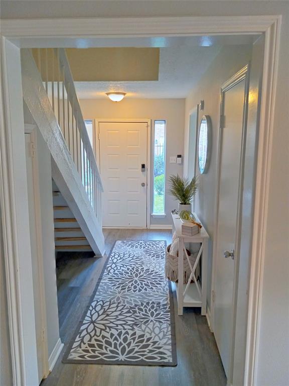 800 Country Place Drive #909, Houston, Texas image 17