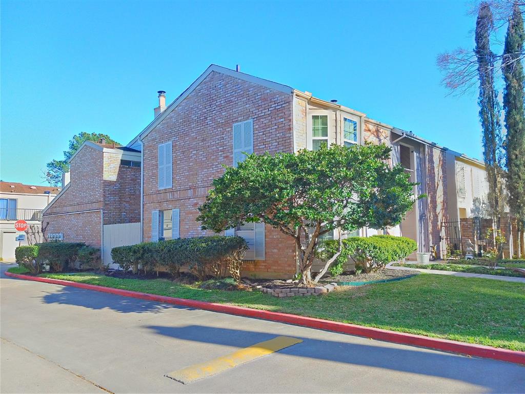 800 Country Place Drive #909, Houston, Texas image 29