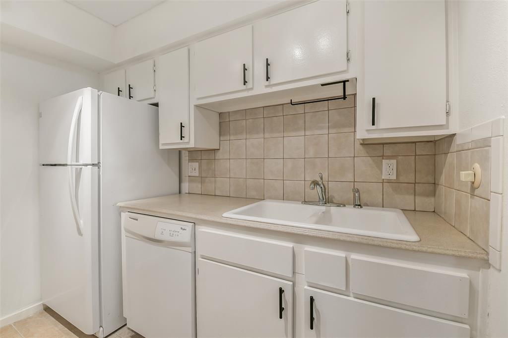 1100 Augusta Drive #33, Houston, Texas image 14