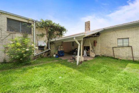 A home in Manvel