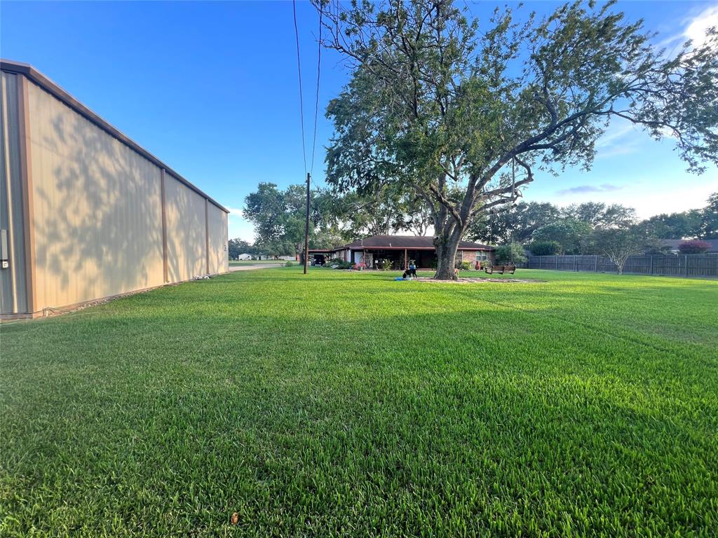 472 Becky Street, El Campo, Texas image 40