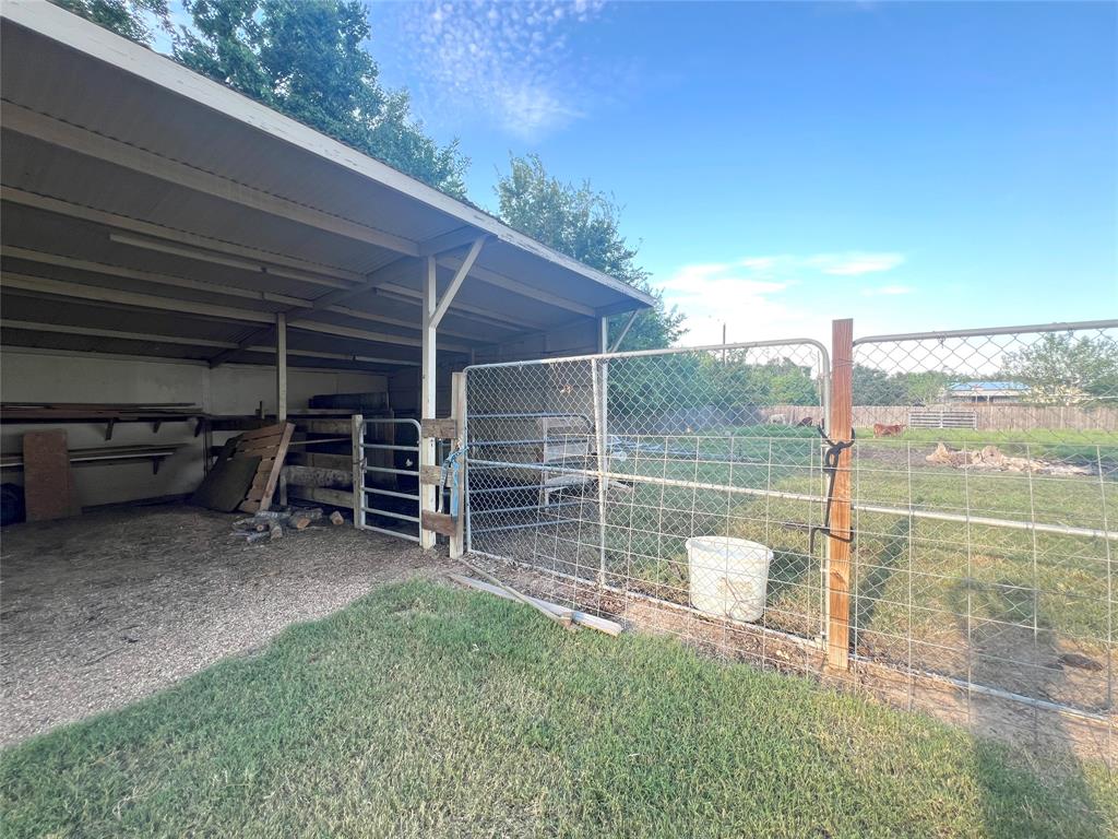 472 Becky Street, El Campo, Texas image 34