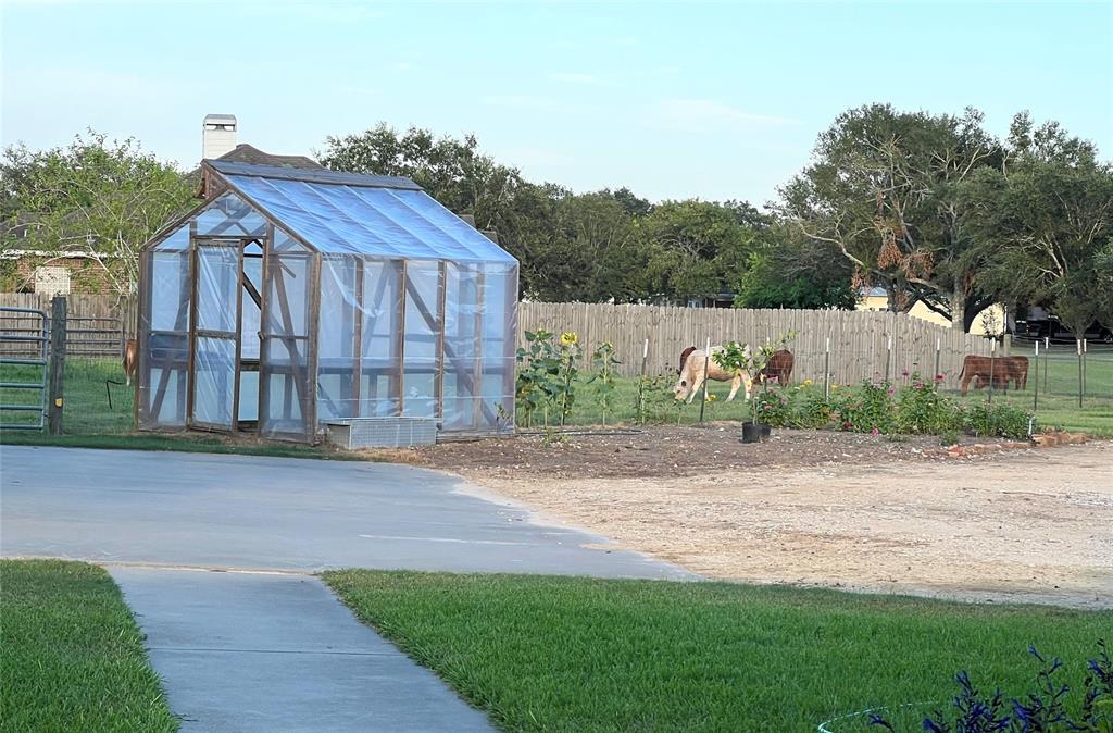 472 Becky Street, El Campo, Texas image 38