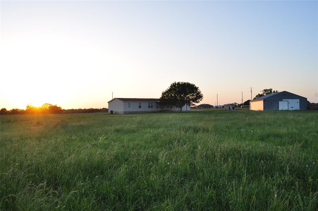 10901 Harmon School Road, Burton, Texas image 4