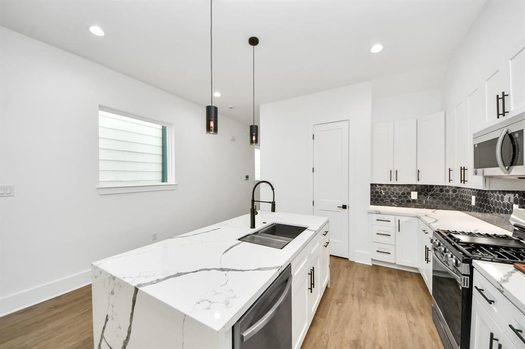 5029 Broom Street #B, Houston, Texas image 8