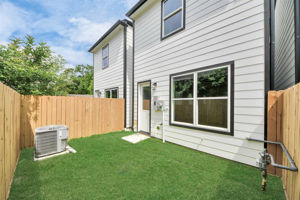 5029 Broom Street #B, Houston, Texas image 32