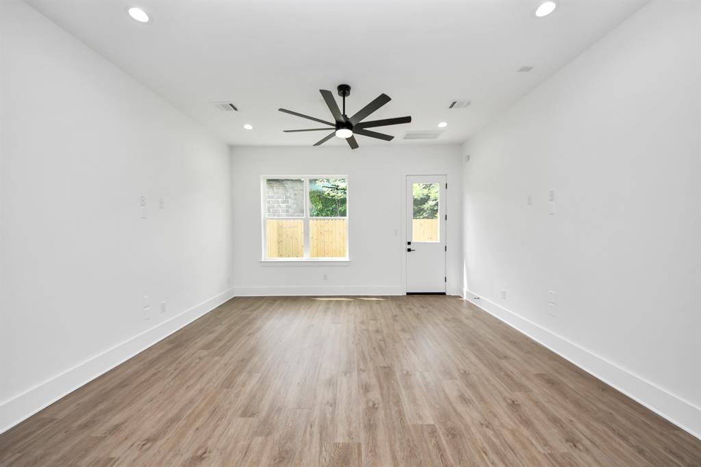 5029 Broom Street #B, Houston, Texas image 16