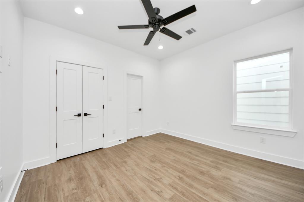 5029 Broom Street #B, Houston, Texas image 26