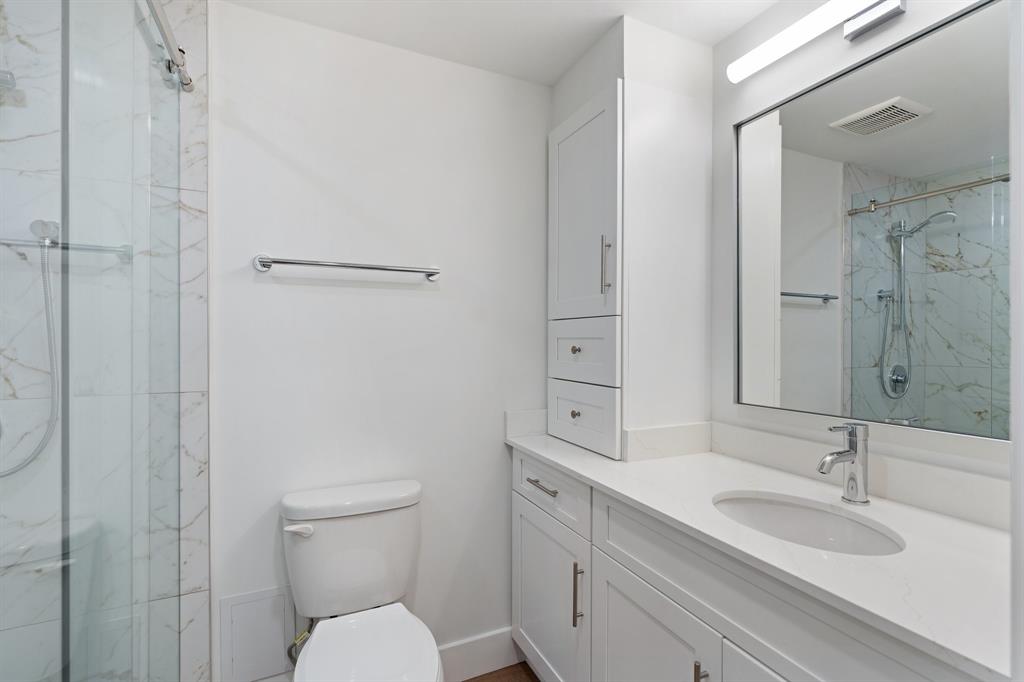 2001 Holcombe Boulevard #1605, Houston, Texas image 21