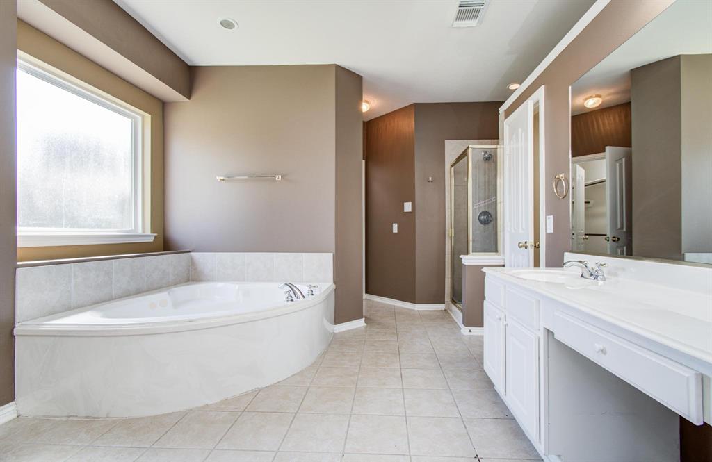 6124 Falkirk Court Ct, League City, Texas image 30
