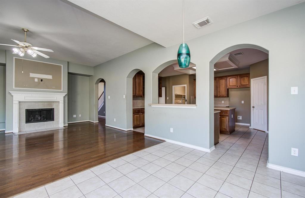 6124 Falkirk Court Ct, League City, Texas image 18