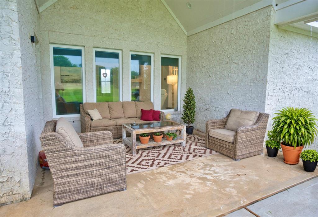 455 Green Meadows Drive, West Columbia, Texas image 27