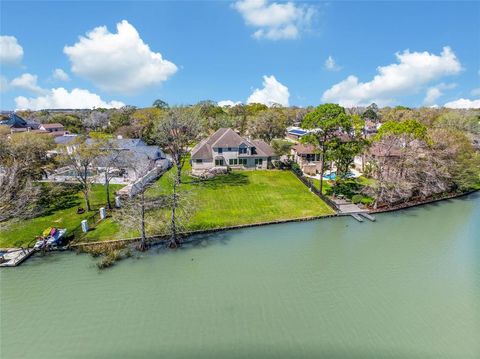 18631 Point Lookout Drive Nassau Bay TX 77058