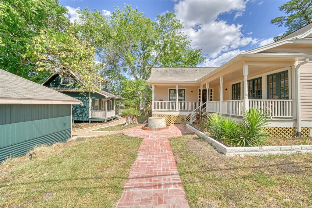 806 E Main Street, Bellville, Texas image 33