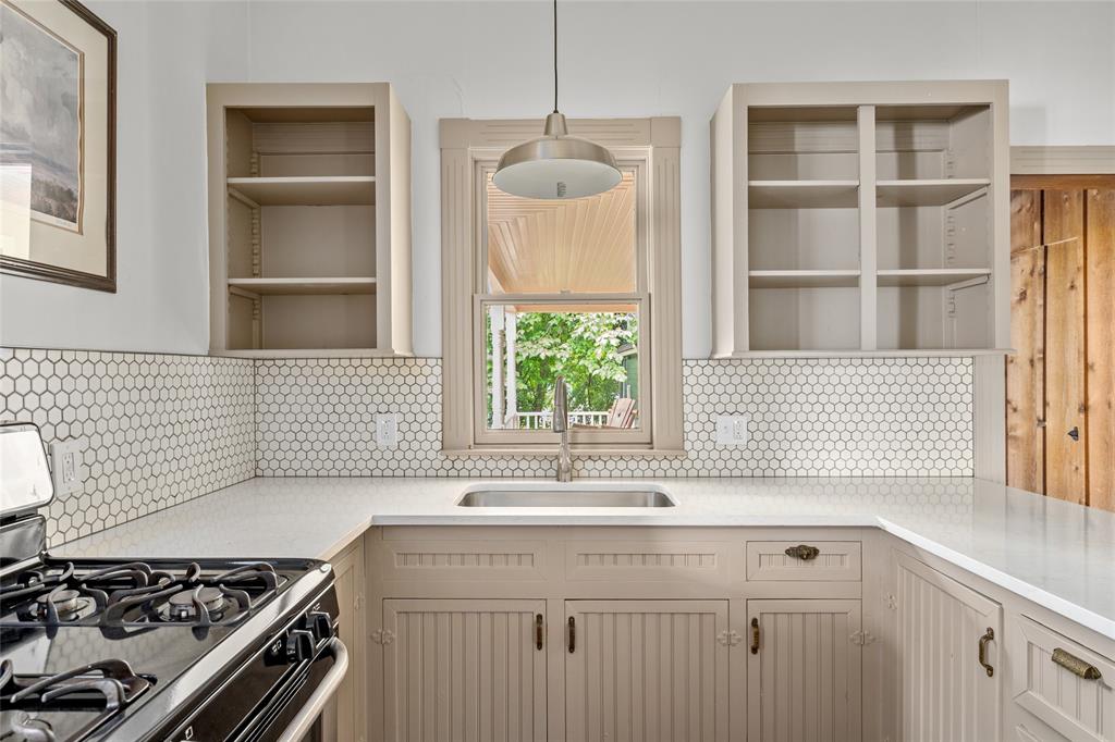 806 E Main Street, Bellville, Texas image 11