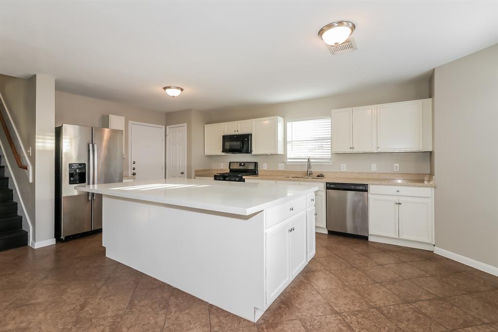 10018 Victoria Point Lane, Houston, Texas image 6