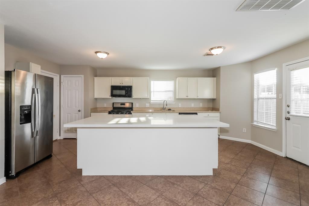 10018 Victoria Point Lane, Houston, Texas image 8