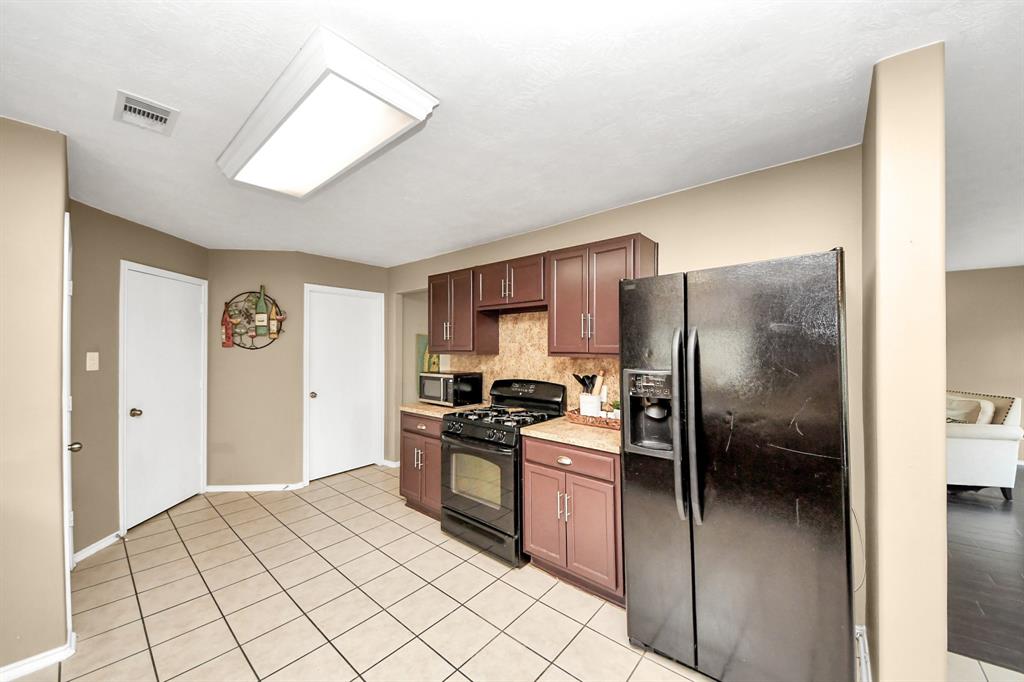 17222 Osprey Landing Drive, Hockley, Texas image 16
