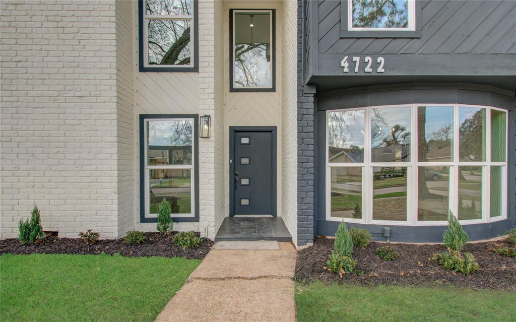 4722 Blueberry Hill Drive
