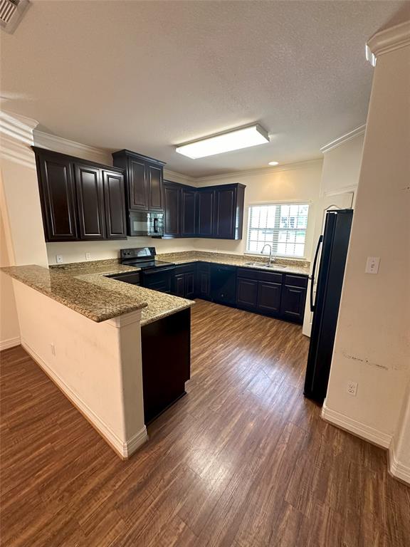210 S Tesch Street, Bellville, Texas image 7