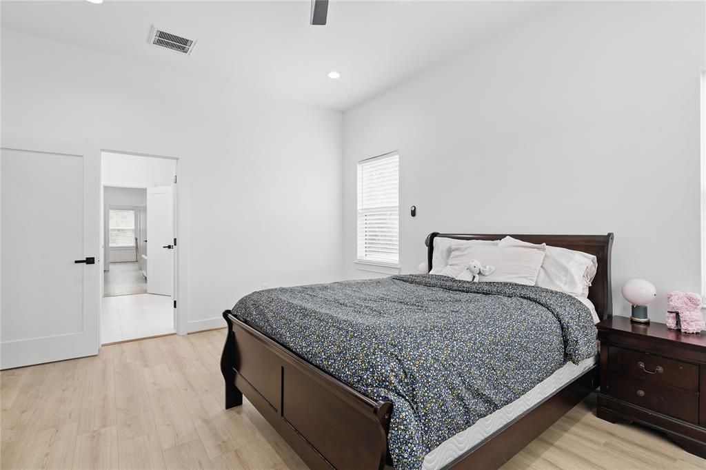 8617 Kari Court, Jersey Village, Texas image 27