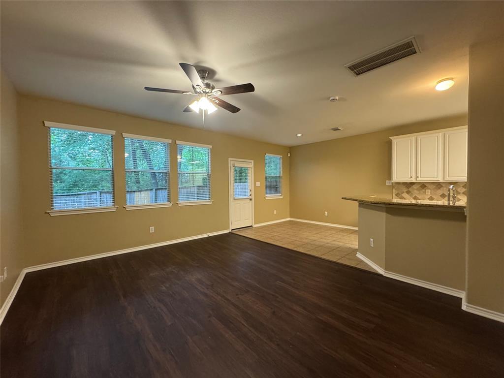 118 N Camellia Grove Circle