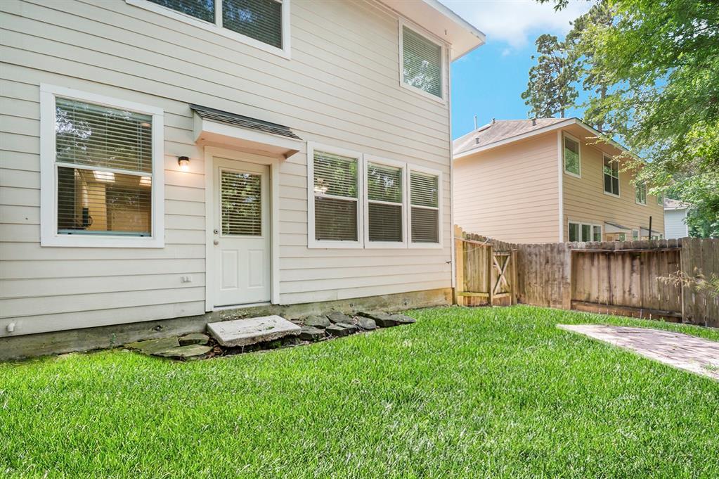 118 N Camellia Grove Circle, The Woodlands, Texas image 16