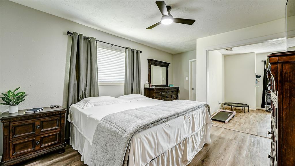 3445 Ash Lane, Deer Park, Texas image 24