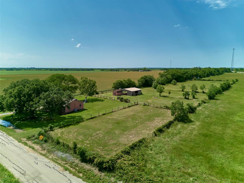 27924 County Road 21, Damon, Texas image 39