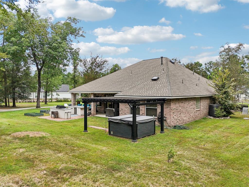 17537 Royal Oak Court, Waller, Texas image 34