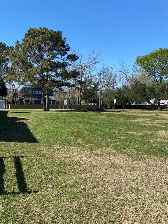 Bayshore, Bacliff, Texas image 3