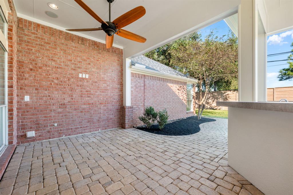 2203 Alberton Lane, Pearland, Texas image 33