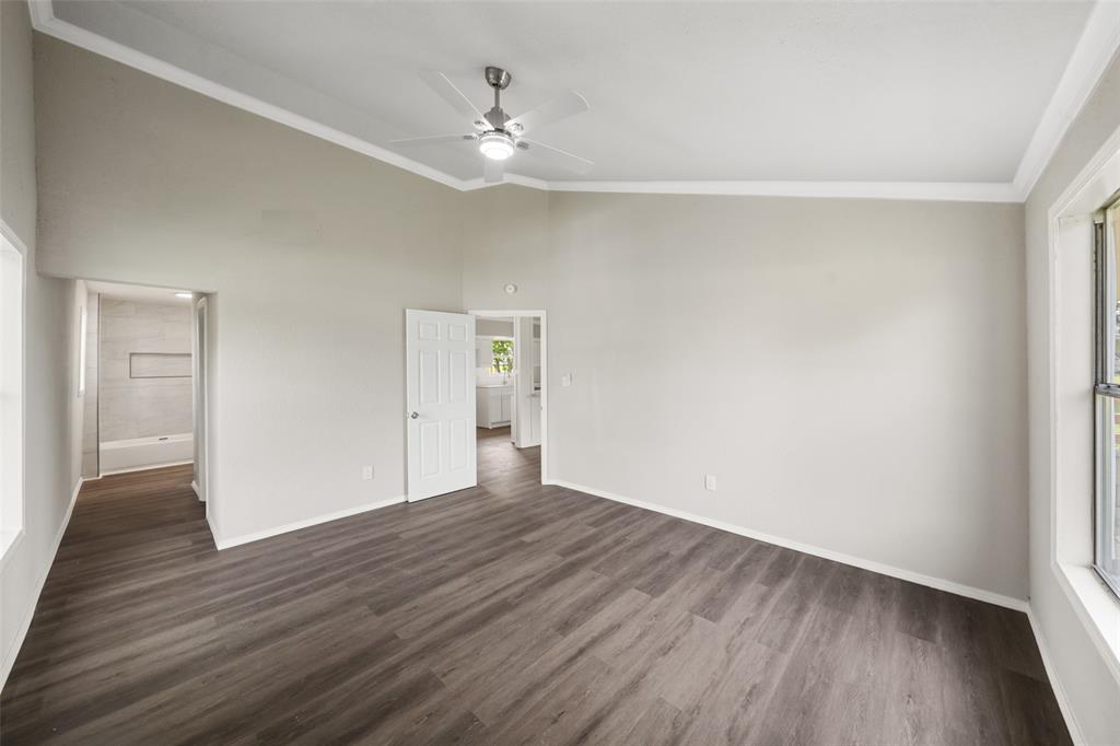 152 Country Oaks Street, Brazoria, Texas image 9