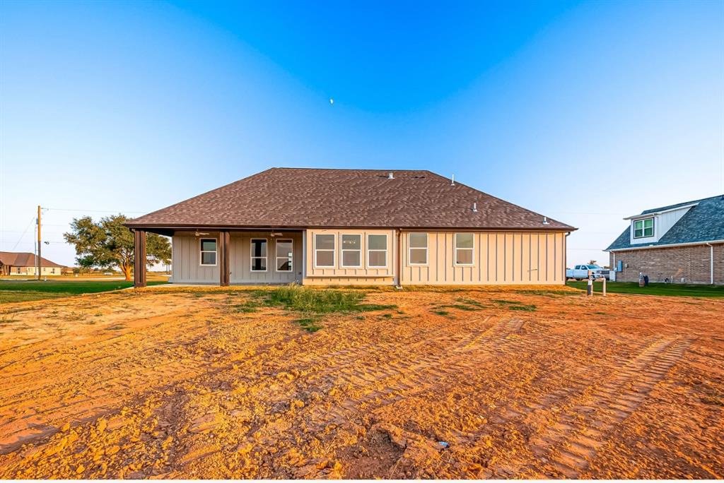 732 Angus Trail, Angleton, Texas image 23