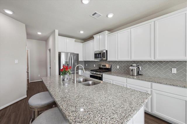 2498 Diamond D Drive, Beaumont, Texas image 13