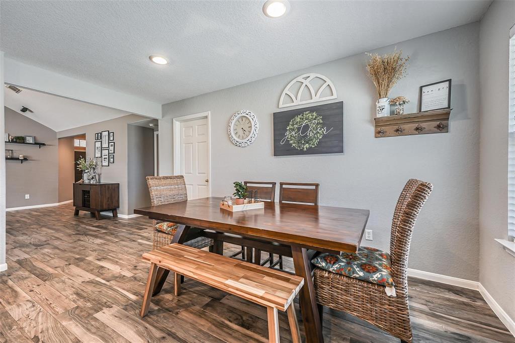2957 Water Willow Lane, Pearland, Texas image 6