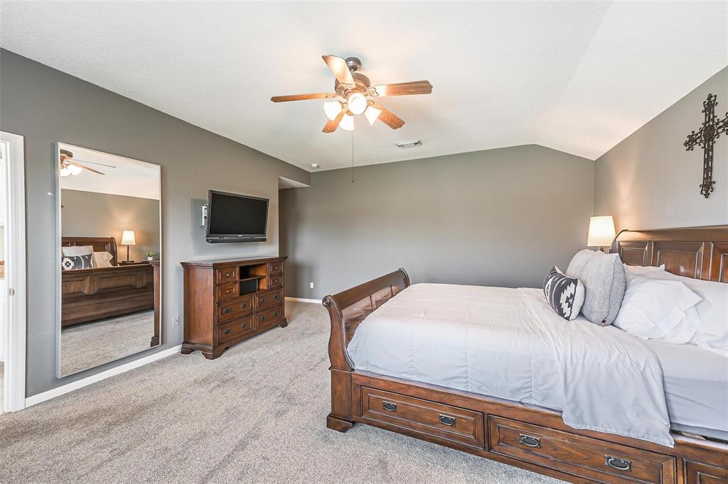 2957 Water Willow Lane, Pearland, Texas image 9